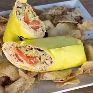 Hummus Sandwich