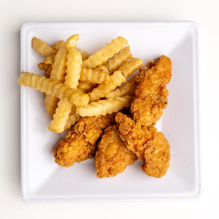 Crispy Chicken Tenders: A Crowd Favorite